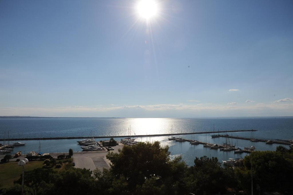 Oceanis Hotell Thessaloníki Eksteriør bilde